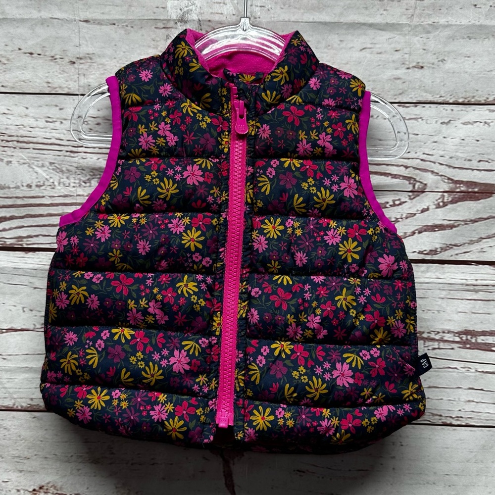 Gap Cold-Control Floral Puffer Size 12-18 Months